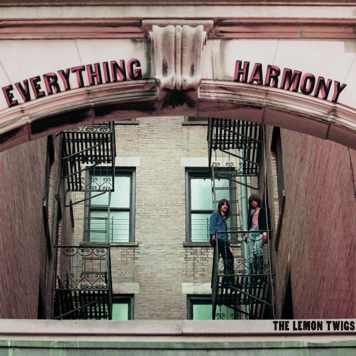 Lemon Twigs, T: Everything Harmony